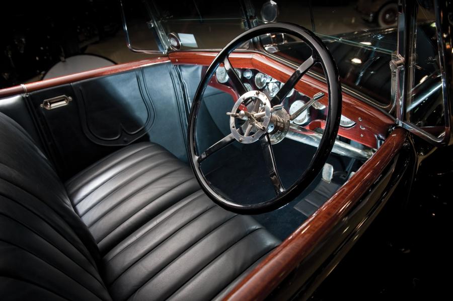 Интерьер Hispano-Suiza H6B Coupe de Ville por Saoutchik 1924 года  (фото 24 из 26)
